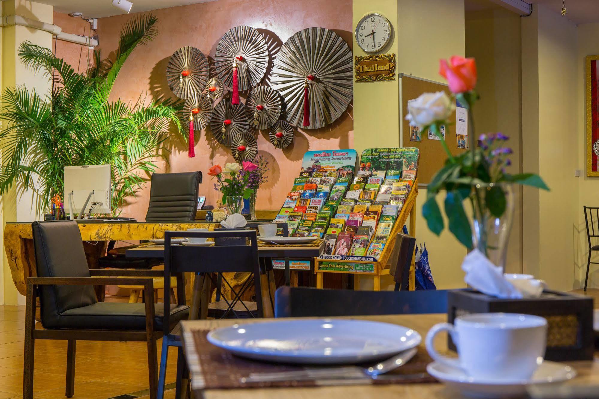 Chiang Mai Waroros Boutique Hotel Ngoại thất bức ảnh