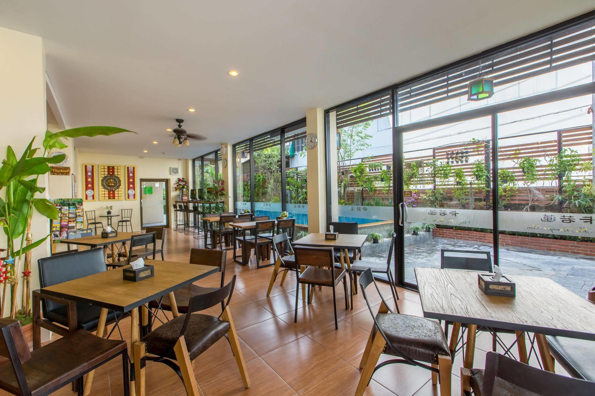 Chiang Mai Waroros Boutique Hotel Ngoại thất bức ảnh