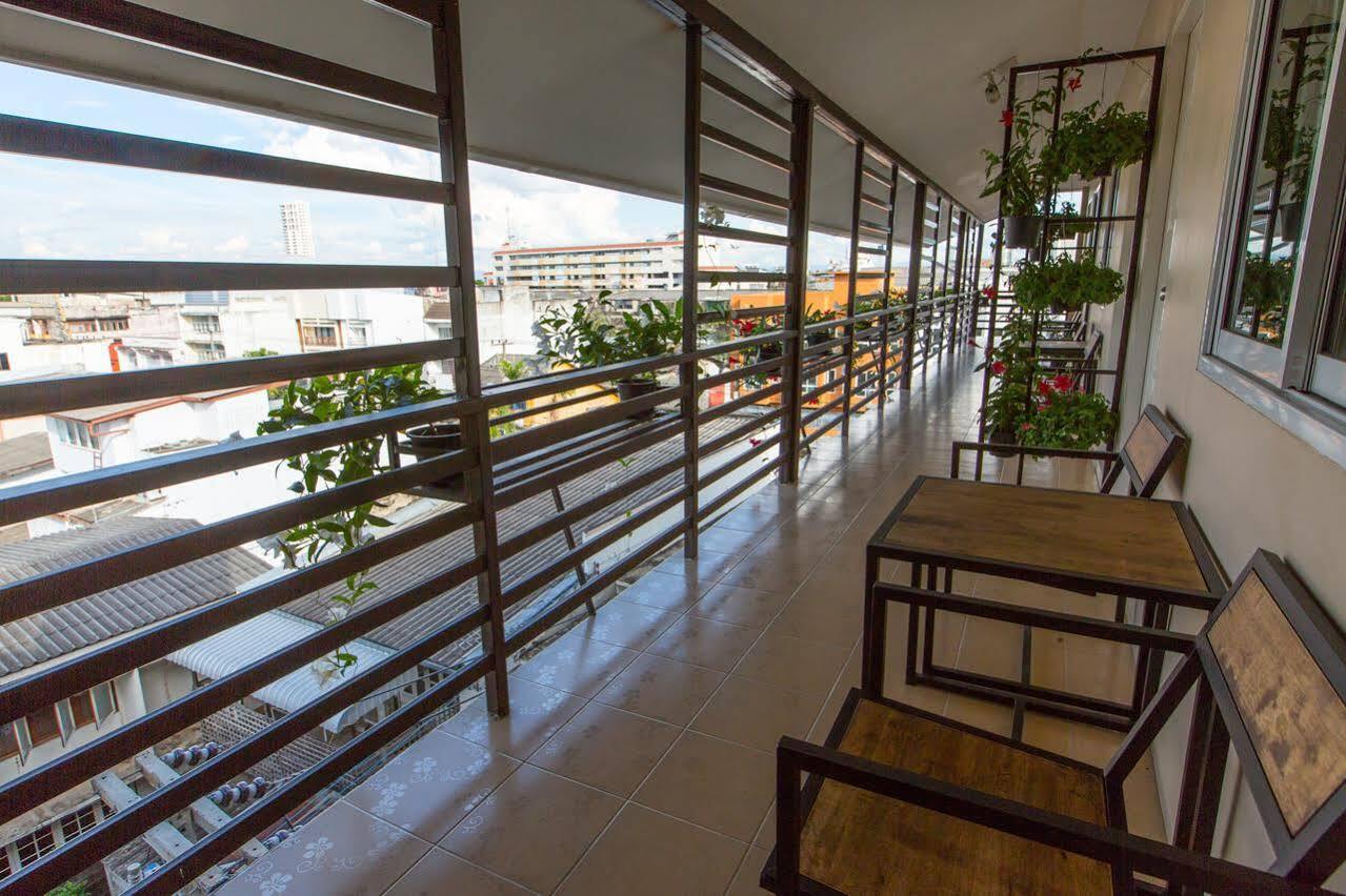Chiang Mai Waroros Boutique Hotel Ngoại thất bức ảnh